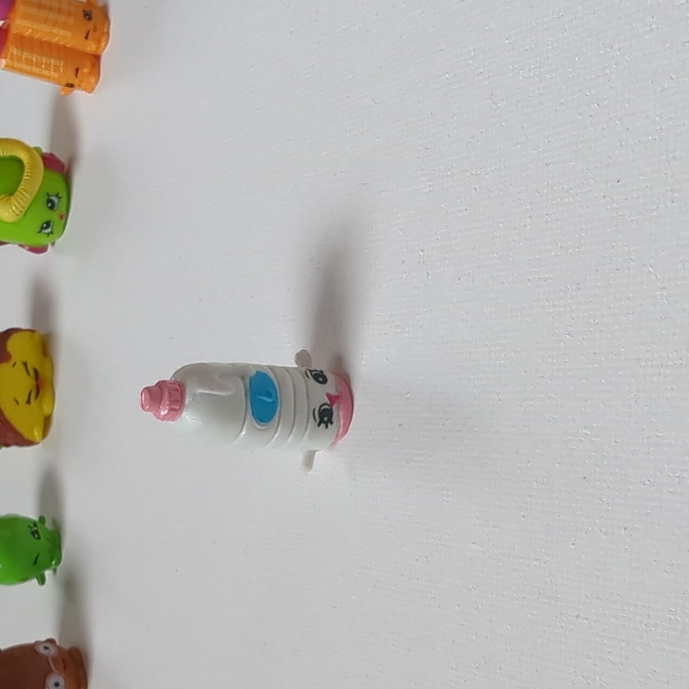 Shopkins Set - Picture 2 of 7